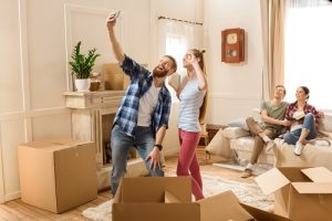 moving-2-7-300x200.jpg